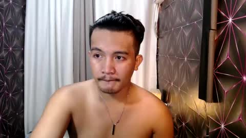 hunkylloyd online show from February 2025 10:05:02 AM