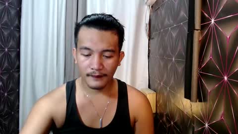 hunkylloyd online show from February 2025 04:38:02 AM