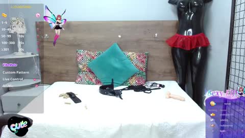 I G N I S  online show from January 2025 12:18:01 AM