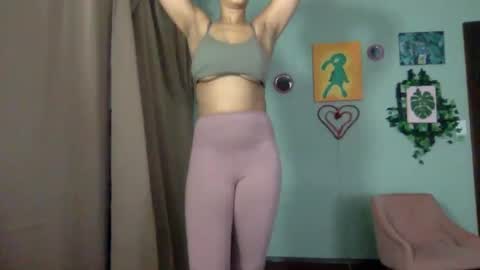 Goddess Hunyy online show from January 2025 04:34:01 PM