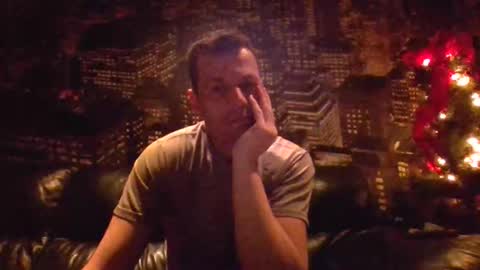 hurley7890 online show from December 2025 01:46:02 AM