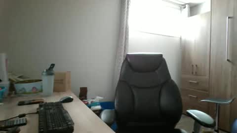 hurley7890 online show from March 2026 03:40:01 PM