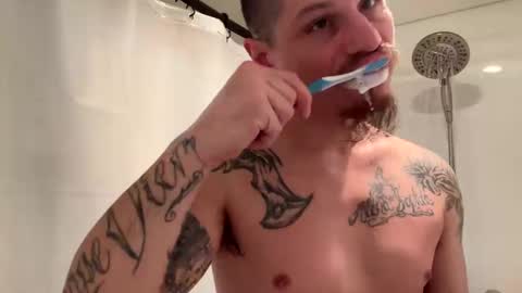 Snapshot of husbandandwife2011 chatting on February 2025 07:21:01 PM husbandandwife2011 online show from February 2025 07:21:01 PM