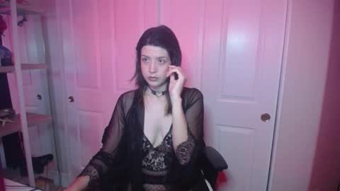 Snapshot of hxrmx_xtc chatting on January 2026 01:09:02 AM herma online show from January 2026 01:09:02 AM