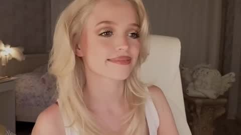 Joselle online show from June 2026 06:54:02 PM