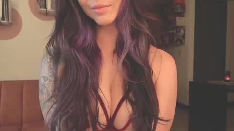 Lana Banana online show from April 2026 10:55:02 PM