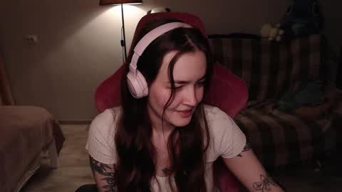 elisabeth online show from February 2025 06:05:01 PM