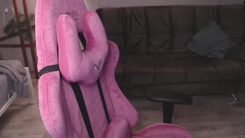 elisabeth online show from December 2025 10:53:02 AM