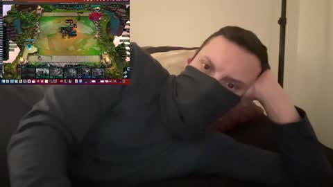 Snapshot of i_o_ro chatting on December 2024 06:32:02 AM i o ro online show from December 2024 06:32:02 AM