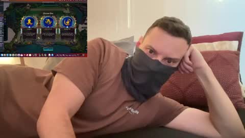 Snapshot of i_o_ro chatting on January 2025 12:03:01 AM i o ro online show from January 2025 12:03:01 AM