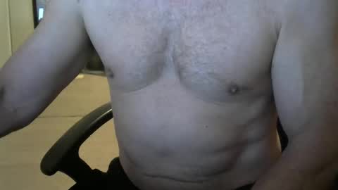 Snapshot of i_was_a_shy_dad chatting on April 2026 01:42:02 PM i_was_a_shy_dad online show from April 2026 01:42:02 PM