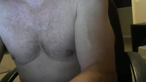 Snapshot of i_was_a_shy_dad chatting on April 2026 11:33:01 AM i_was_a_shy_dad online show from April 2026 11:33:01 AM