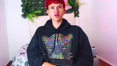 iam_lukas__ online show from October 2025 02:59:01 AM