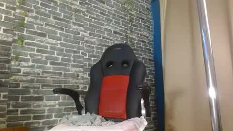 Samy online show from October 2025 11:32:02 AM