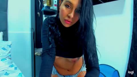 iam_your_fantasy online show from October 2025 12:30:01 AM