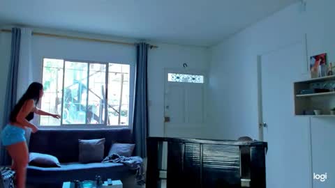 iam_your_fantasy online show from December 2025 04:13:01 PM