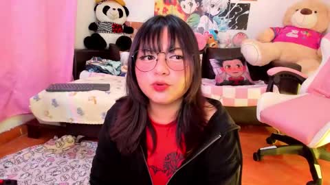 Zoe 3 online show from February 2026 12:27:02 AM