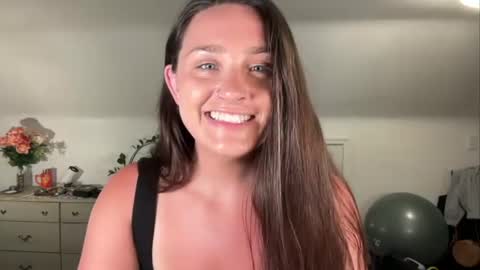 Snapshot of iamcrystalann chatting on June 2026 03:40:01 AM Crystal online show from June 2026 03:40:01 AM