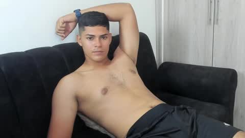 Dylan  independent model  online show from September 2025 04:01:02 PM