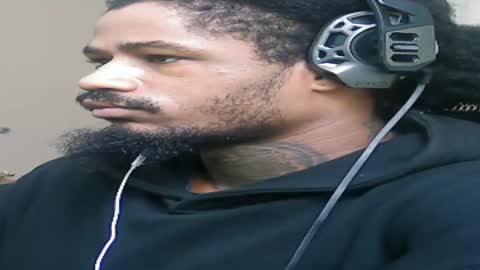 iamjohnny4u online show from December 2025 03:30:01 PM