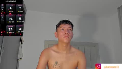 Snapshot of iamjulian_ chatting on May 2026 11:07:01 AM Juliiiiian online show from May 2026 11:07:01 AM