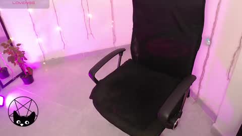 Snapshot of iammari_ chatting on March 2025 03:00:01 AM Mari online show from March 2025 03:00:01 AM