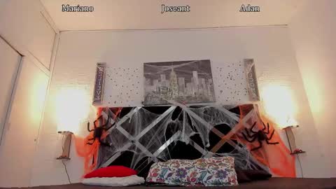 Mariano online show from October 2025 03:23:02 AM