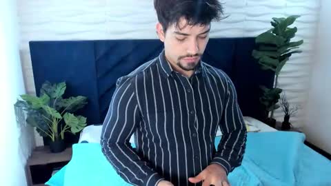 Ian Davis online show from October 2025 11:53:02 AM