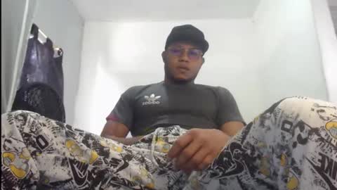 ian_tuner online show from October 2025 07:58:01 PM