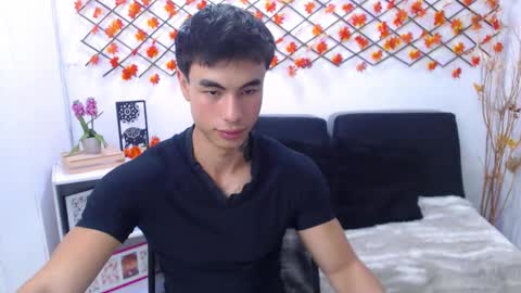 Snapshot of ian_west chatting on February 2026 12:01:02 PM Ian online show from February 2026 12:01:02 PM