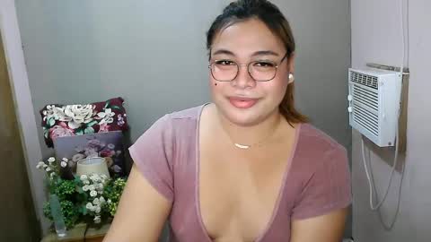Snapshot of iana_whorexxx chatting on February 2025 06:32:01 AM iana online show from February 2025 06:32:01 AM