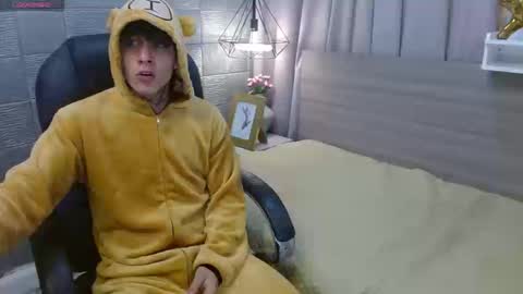 ian online show from September 2025 09:47:02 PM