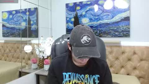 ian online show from December 2025 10:05:01 PM