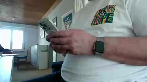 iandy12 online show from March 2025 10:52:02 AM