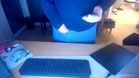 iandy12 online show from January 2026 11:40:01 PM