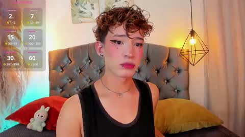 ian  online show from October 2025 03:20:02 AM