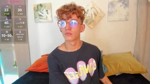 ian  online show from November 2025 04:33:01 AM