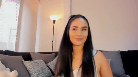 I A R A   online show from November 2025 03:12:02 PM