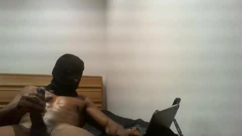 Snapshot of ibekong chatting on November 2025 01:04:02 AM ibekong online show from November 2025 01:04:02 AM