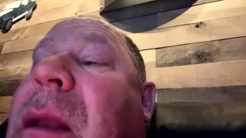 Snapshot of icanmakeyousquirt69 chatting on June 2026 07:10:01 AM icanmakeyousquirt69 online show from June 2026 07:10:01 AM