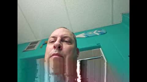 Snapshot of ice1001 chatting on December 2024 01:10:01 AM ice1001 online show from December 2024 01:10:01 AM