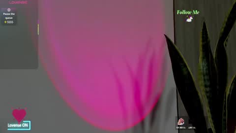 Snapshot of ice_princess__ chatting on October 2025 12:14:01 PM Crystall online show from October 2025 12:14:01 PM