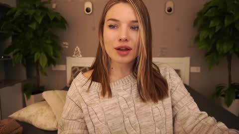 Danielle online show from December 2024 06:22:02 PM