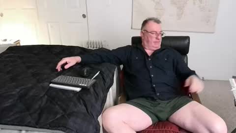 Christopher online show from October 2025 01:23:02 PM