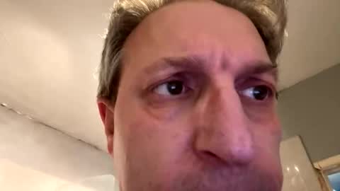 Snapshot of icums4u chatting on February 2026 06:37:02 PM icums4u online show from February 2026 06:37:02 PM