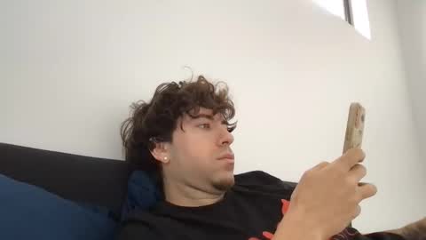 icyninesix online show from November 2025 12:43:01 AM