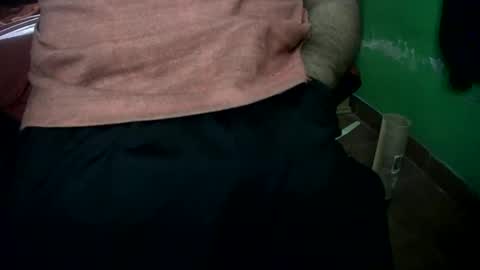 Nicolas online show from December 2024 01:13:01 PM