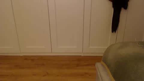 Ifk Donkeys online show from November 2025 07:46:02 PM