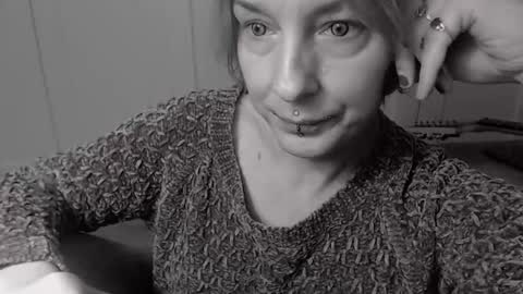 Ifk Donkeys online show from November 2025 05:36:02 PM