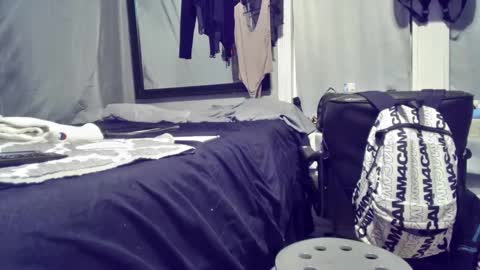 Snapshot of igetherwetter chatting on December 2024 04:44:01 AM Amiri Roue online show from December 2024 04:44:01 AM